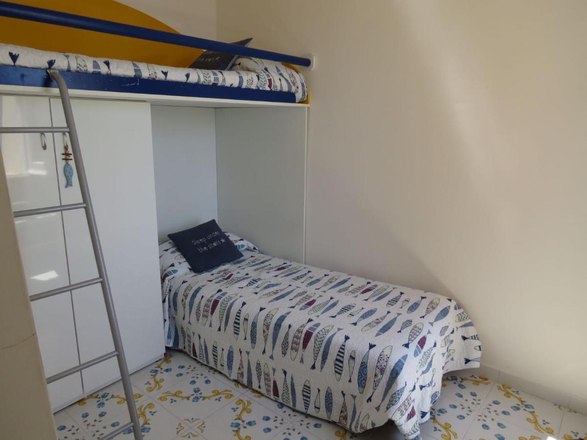 La torretta 13 - appartamento vista mare Formia Esterno foto